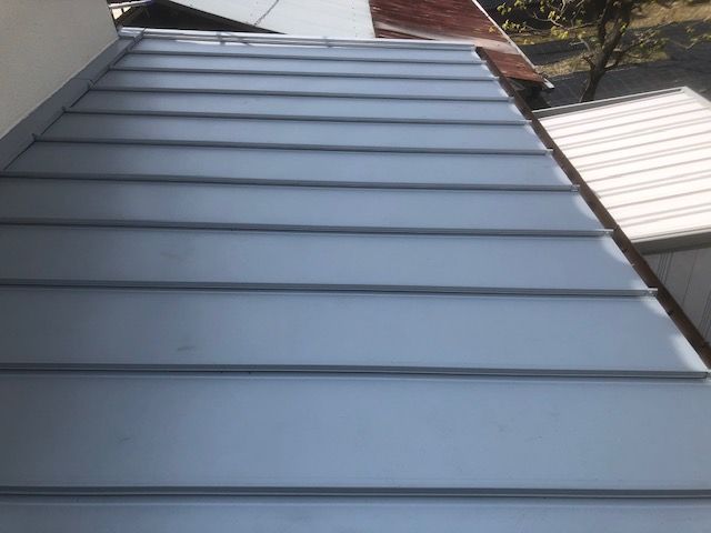 ガルバニウム鋼板への屋根葺替
